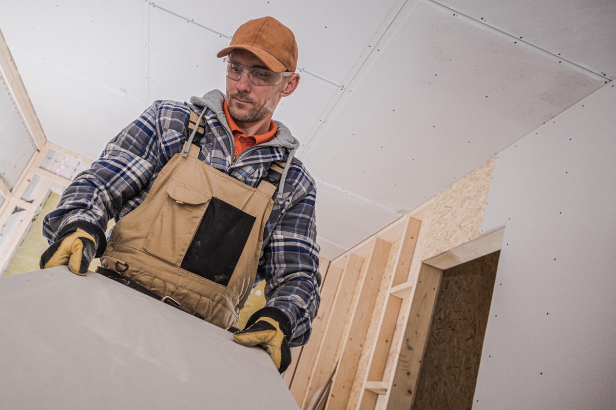 Home remodeling contractor closing a project with a client